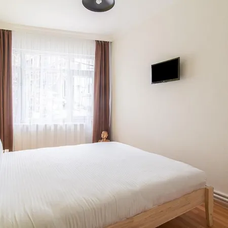 Chic And Central Flat Close To Taksim Square *